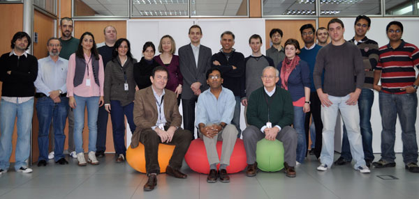 Institute IMDEA Networks group photo